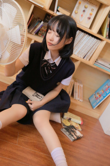 宇佐美奈奈